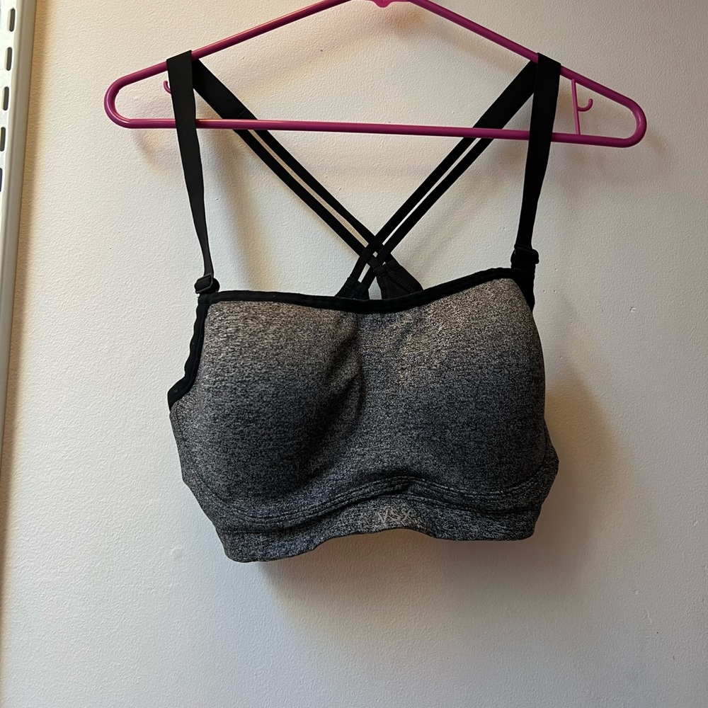 Victoria’s Secret VSX SPORT bra with underwire 36C